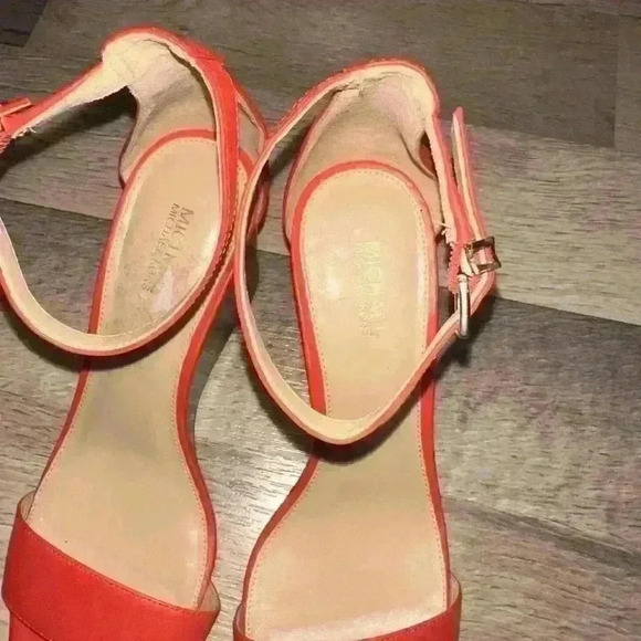 NWOT Michael Kors Fiona wedge ORANGE ankle strap size 7.5 M - Picture 4 of 8